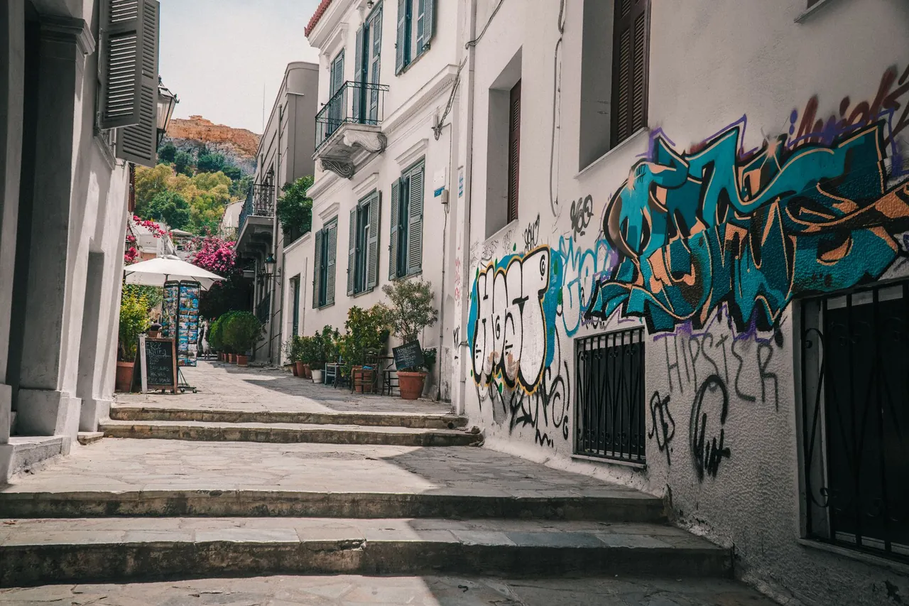 The whitewashed Anafiotika lanes in the Plaka neighbourhood of Athens, Greece
